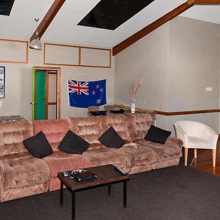 85 On Bealey Hostel Christchurch Ngoại thất bức ảnh